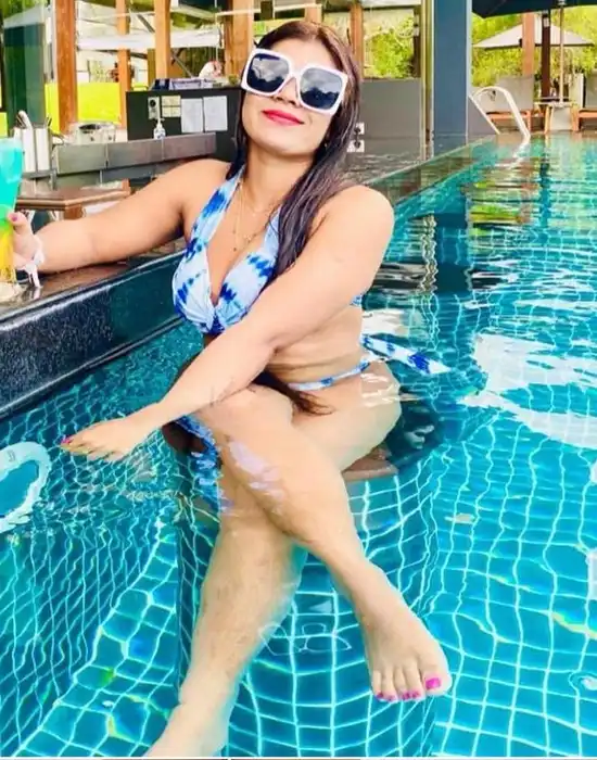 Glamorous  call girls Bangalore